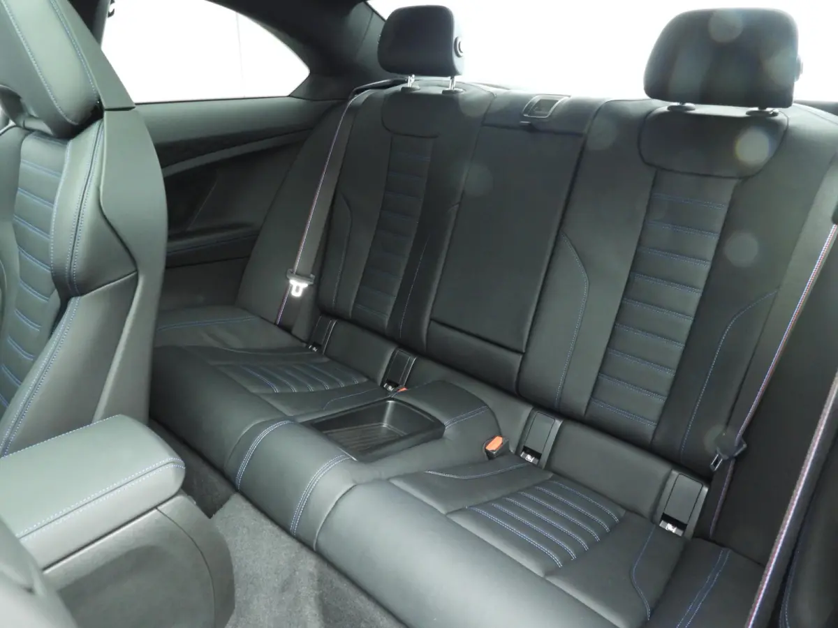 218i High Executive | M Sportpakket Pro | Innovation Pack | Travel Pack | Premium Pack