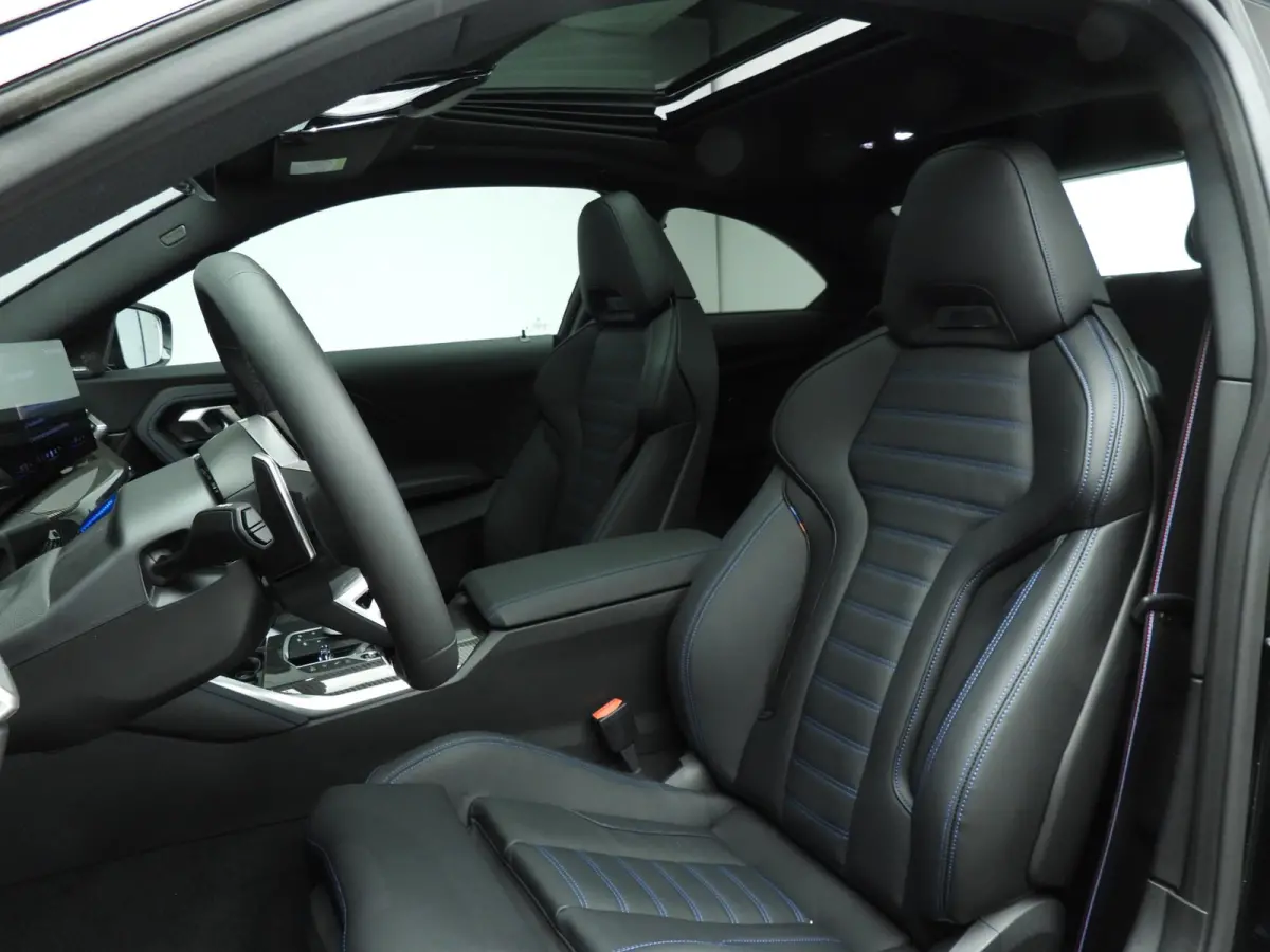 218i High Executive | M Sportpakket Pro | Innovation Pack | Travel Pack | Premium Pack