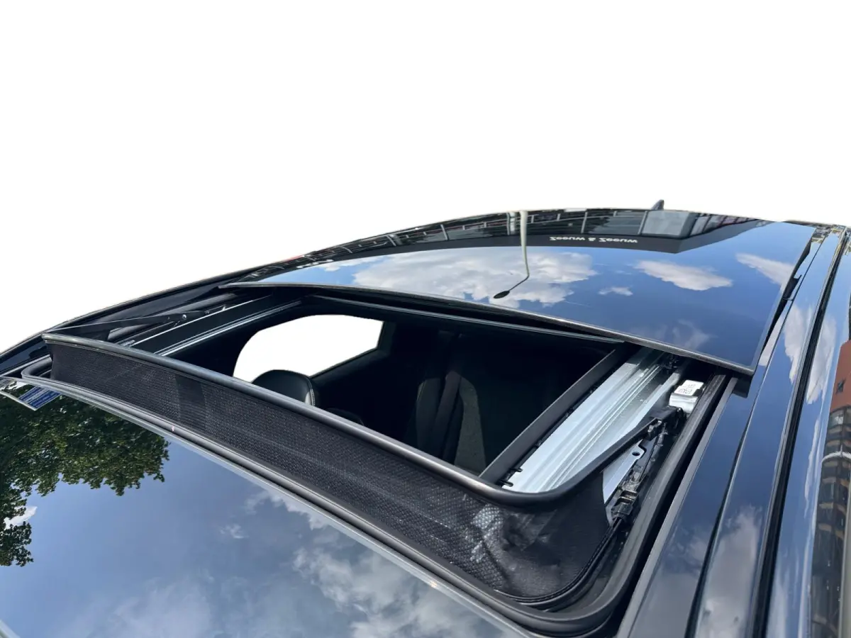 Sportswagon 1.0 T-GDi MHEV GT-Line Launch Edition Automaat | Pano | Dodehoekassistentie | Stoel & stuurverwarming | Elektrisch verstelbare bestuurdersstoel | Fabrieksgarantie | NAP