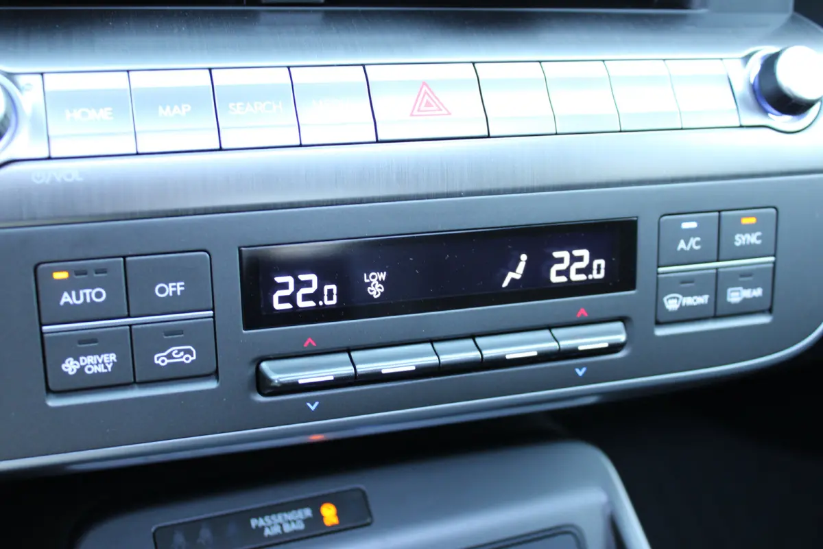 1.6 GDI HEV Premium Sky | Achteruitrijcamera | Afneembare Trekhaak | Apple Carplay/Android Auto|telefoonintegratie premium