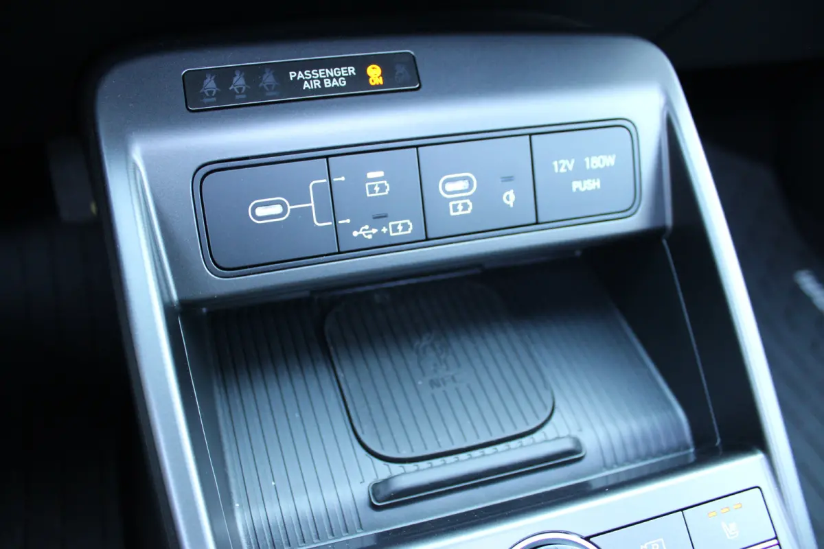 1.6 GDI HEV Premium Sky | Achteruitrijcamera | Afneembare Trekhaak | Apple Carplay/Android Auto|telefoonintegratie premium