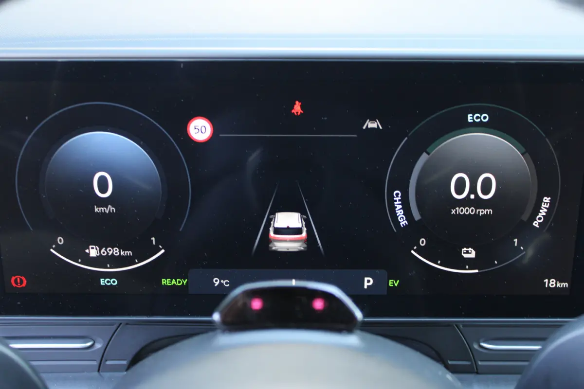 1.6 GDI HEV Premium Sky | Achteruitrijcamera | Afneembare Trekhaak | Apple Carplay/Android Auto|telefoonintegratie premium