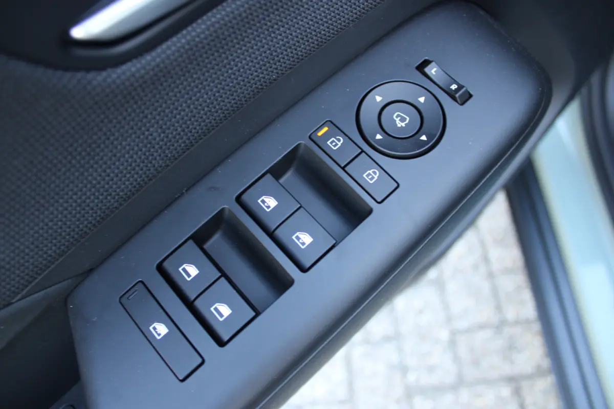 1.6 GDI HEV Premium Sky | Achteruitrijcamera | Afneembare Trekhaak | Apple Carplay/Android Auto|telefoonintegratie premium