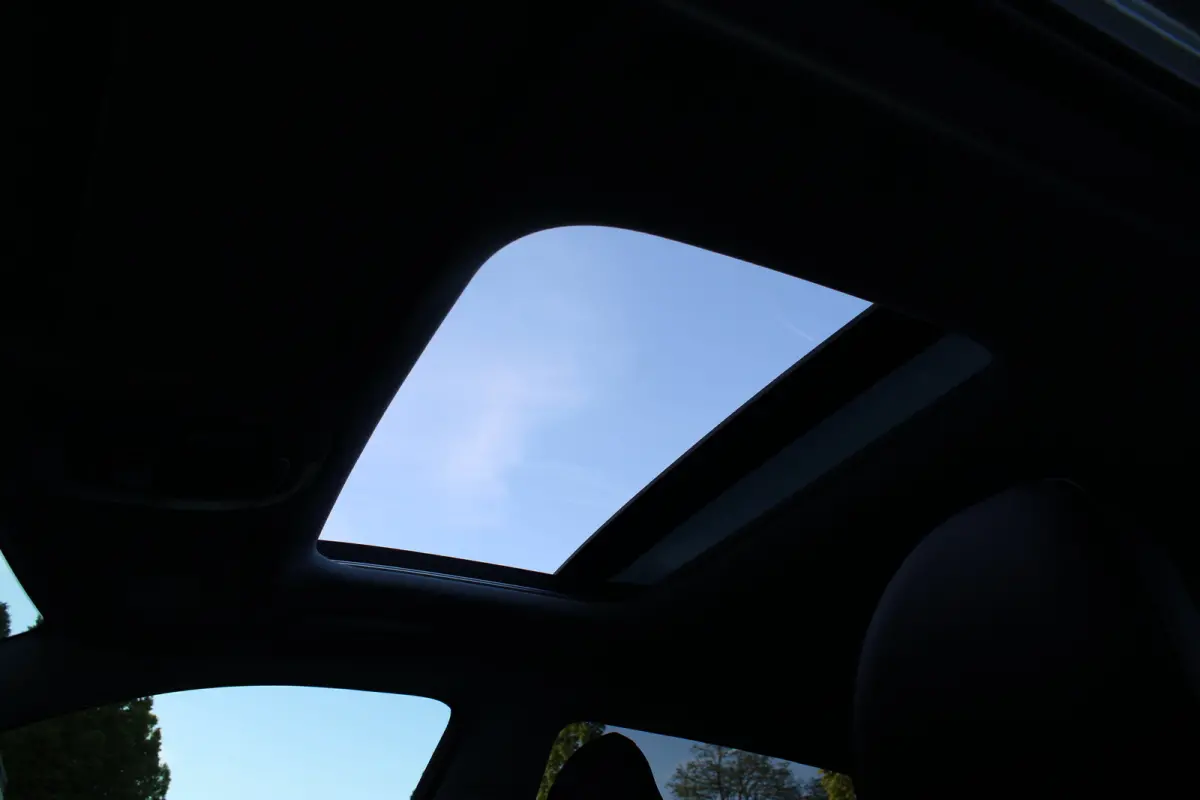 1.6 GDI HEV Premium Sky | Achteruitrijcamera | Afneembare Trekhaak | Apple Carplay/Android Auto|telefoonintegratie premium