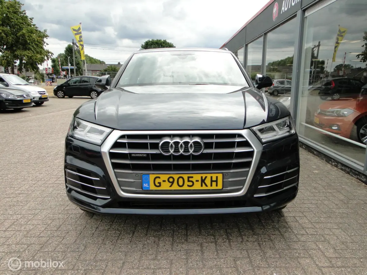 2.0 TFSI quattro Sport S Line Black Edition