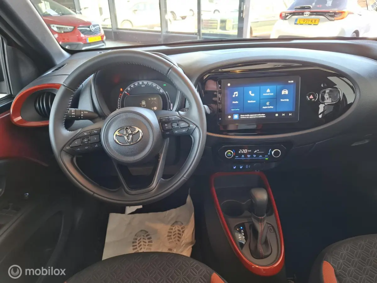 1.0 VVT-i S-CVT | AUTOMAAT | CABRIODAK - RIJKLAARPRIJS