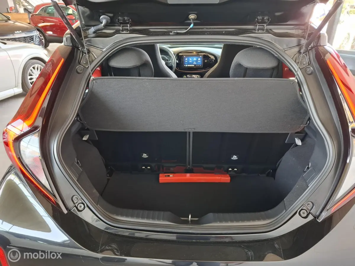1.0 VVT-i S-CVT | AUTOMAAT | CABRIODAK - RIJKLAARPRIJS