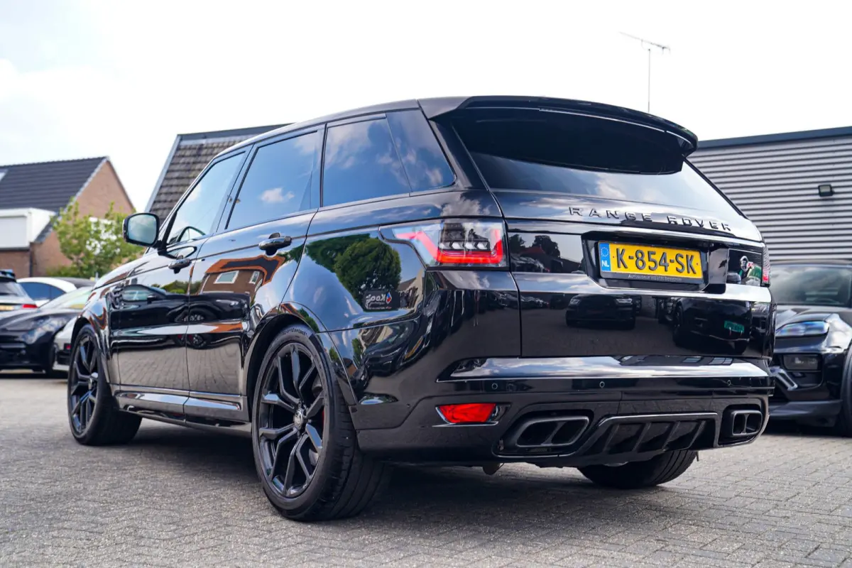 5.0 V8 SC SVR | Carbon Package | Kuipstoelen | 576PK | 360 cam | HuD | Stoelkoeling | Carbon Motorkap