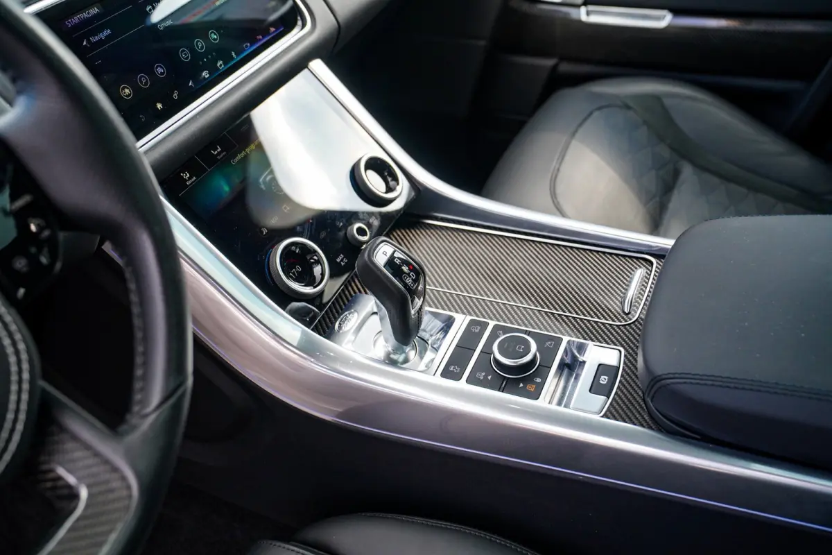 5.0 V8 SC SVR | Carbon Package | Kuipstoelen | 576PK | 360 cam | HuD | Stoelkoeling | Carbon Motorkap