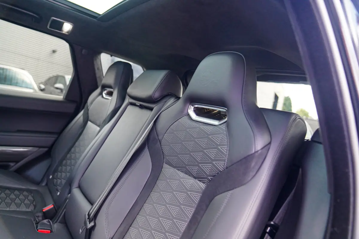 5.0 V8 SC SVR | Carbon Package | Kuipstoelen | 576PK | 360 cam | HuD | Stoelkoeling | Carbon Motorkap