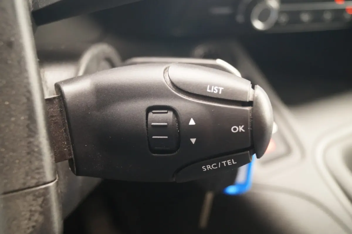 1.5 BlueHDI Club -AIRCO-CARPLAY-TREKHAAK-