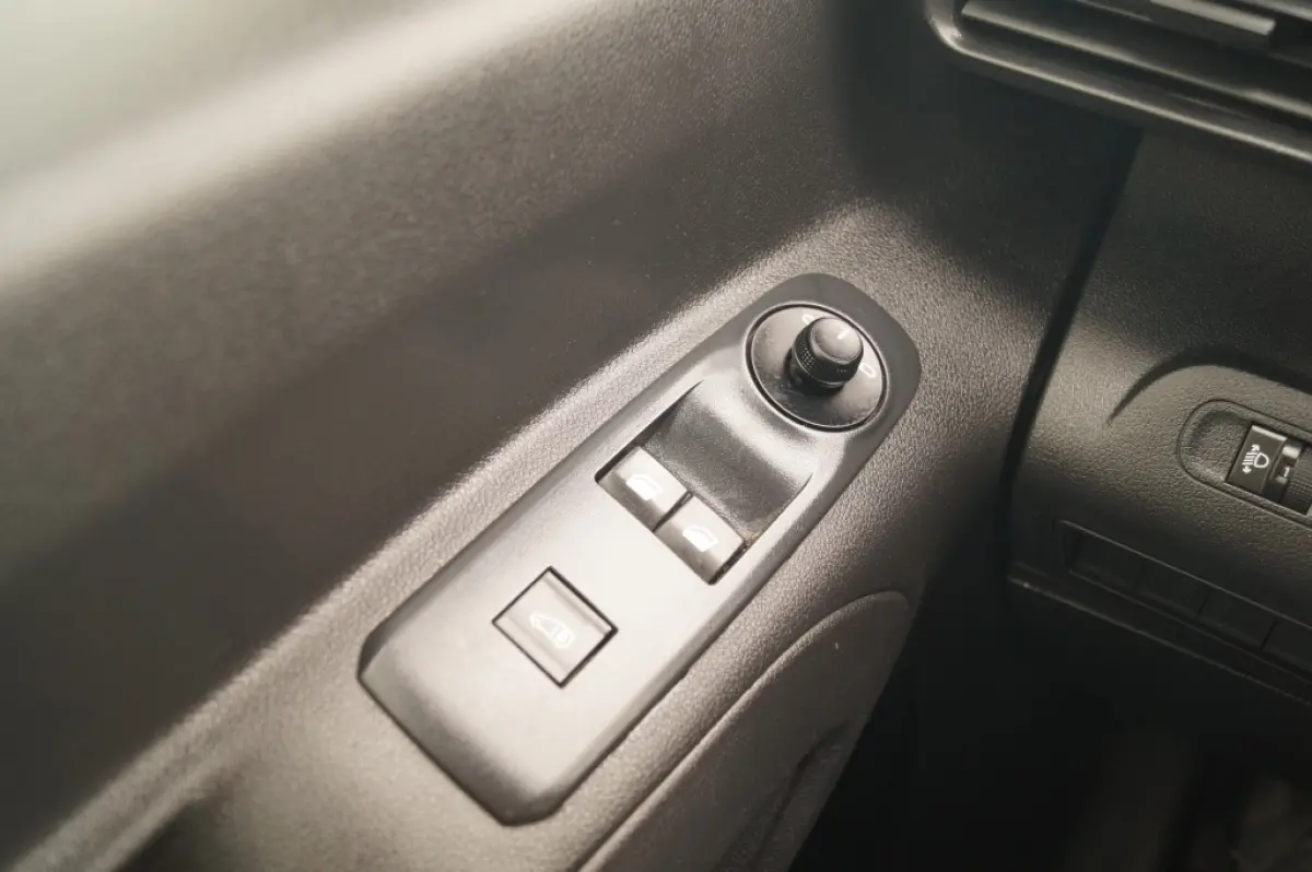 1.5 BlueHDI Club -AIRCO-CARPLAY-TREKHAAK-