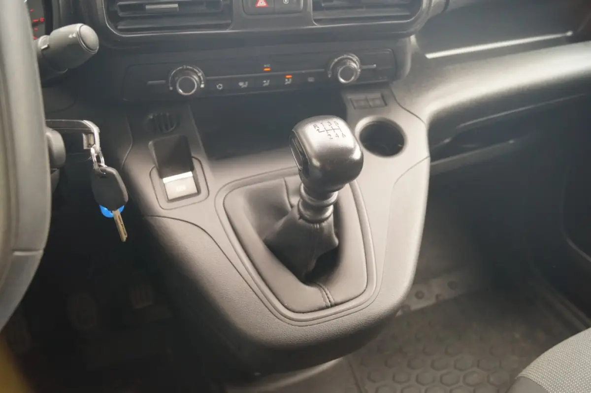 1.5 BlueHDI Club -AIRCO-CARPLAY-TREKHAAK-
