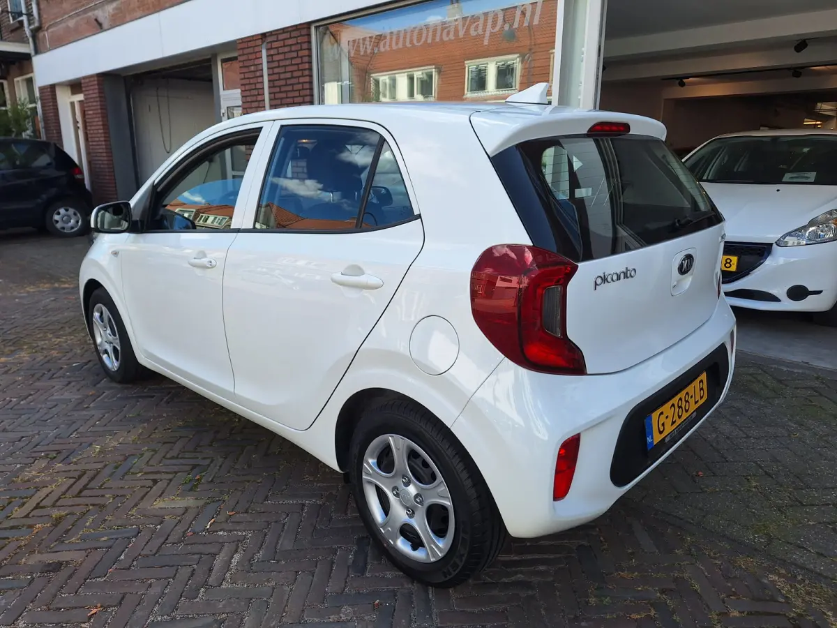 1.0 MPi ComfortPlusLine 5Drs /Camera/Navi/Apple/Android/Garantie