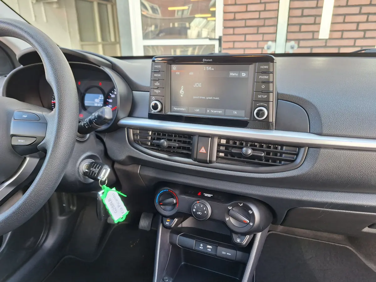 1.0 MPi ComfortPlusLine 5Drs /Camera/Navi/Apple/Android/Garantie