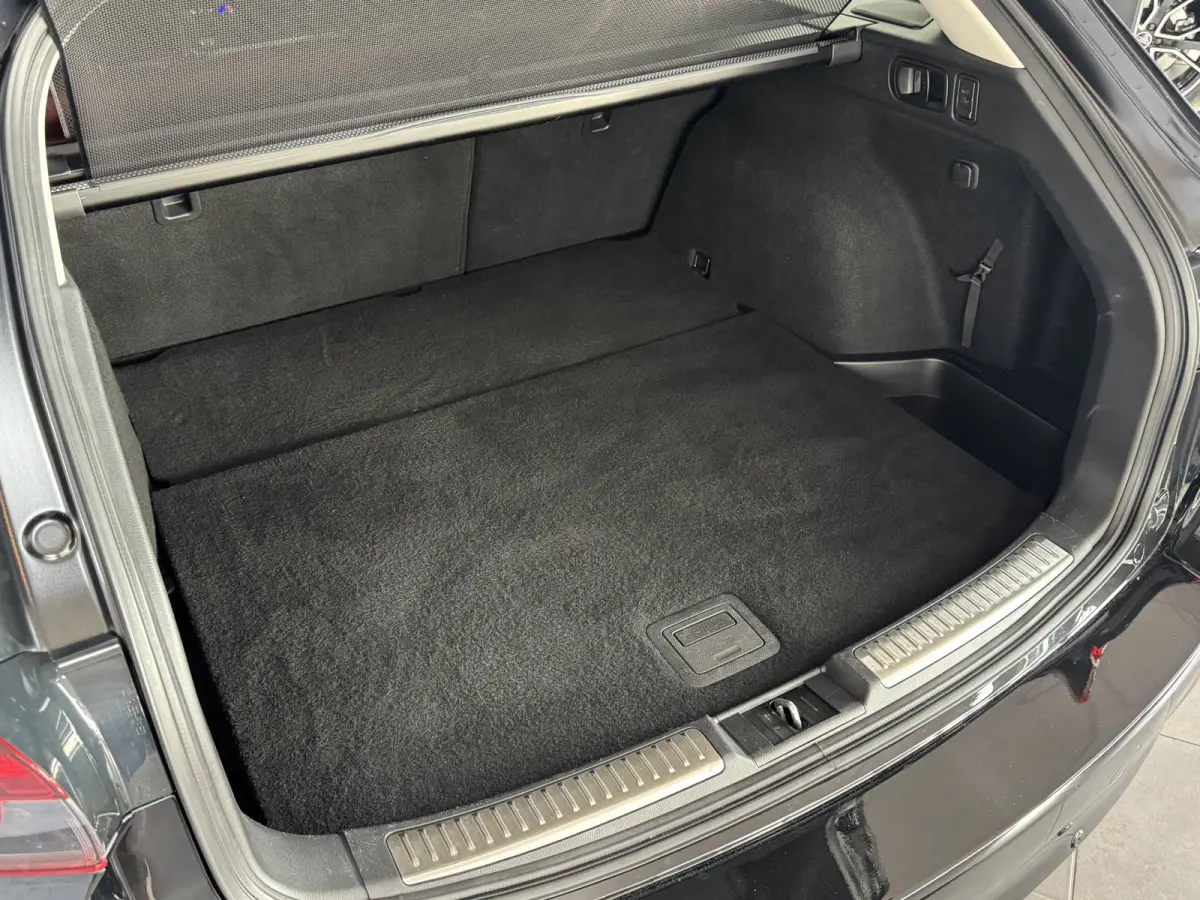 2.0 SkyActiv-G 165 Sportive Trekhaak HUD BOSE ACC Memory