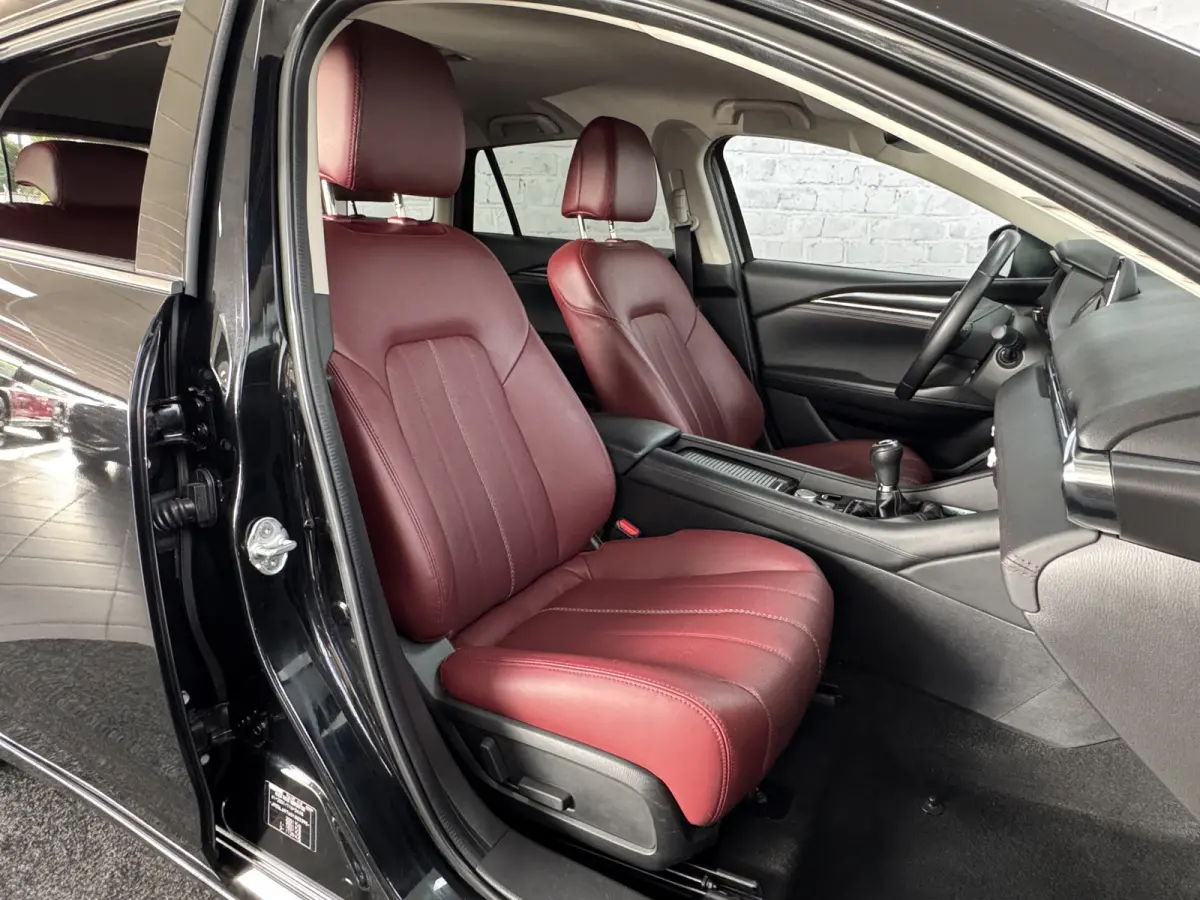 2.0 SkyActiv-G 165 Sportive Trekhaak HUD BOSE ACC Memory