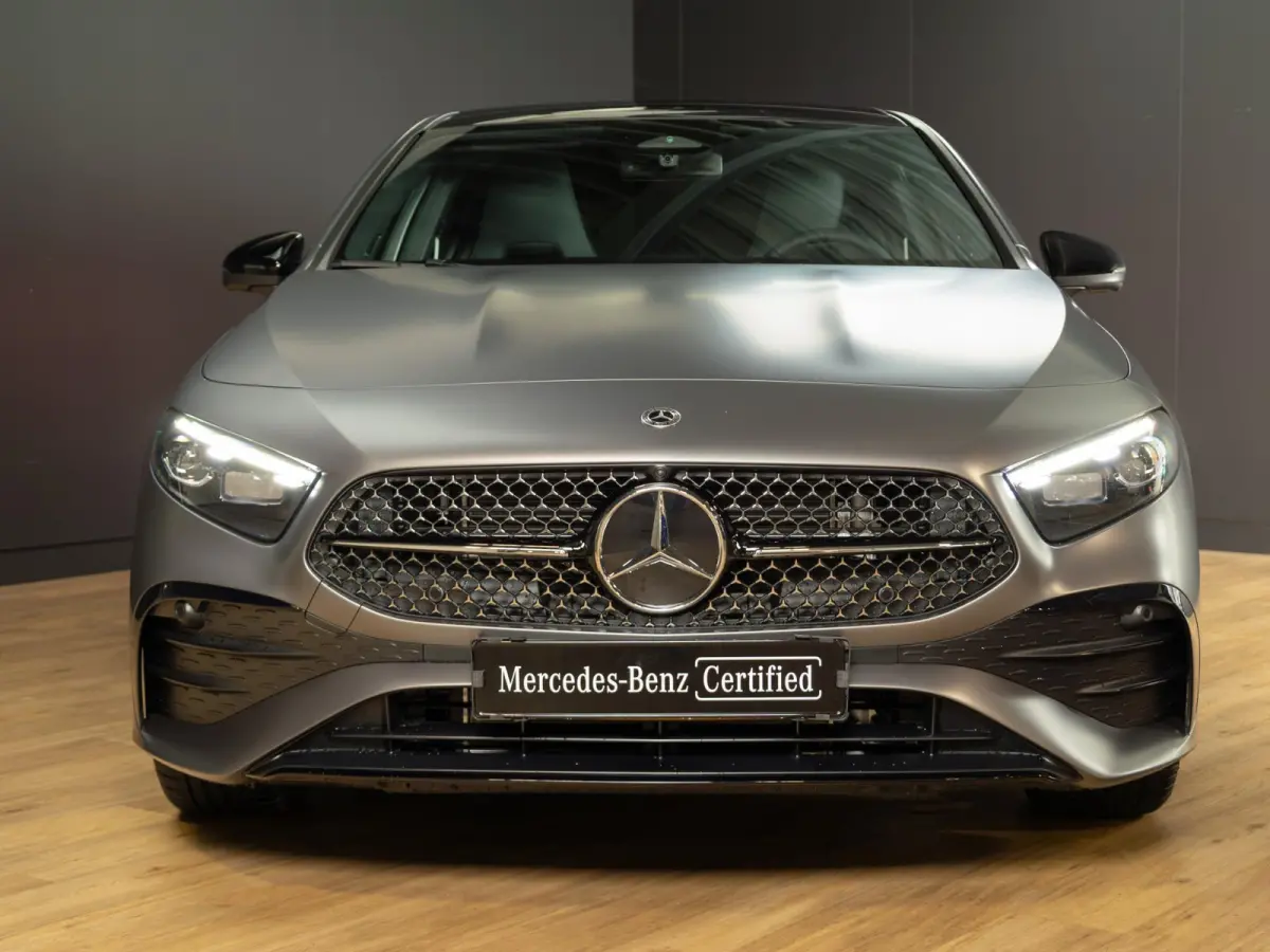 Hatchback 250 e Business Solution AMG | Premium PLUS | Panorama dak