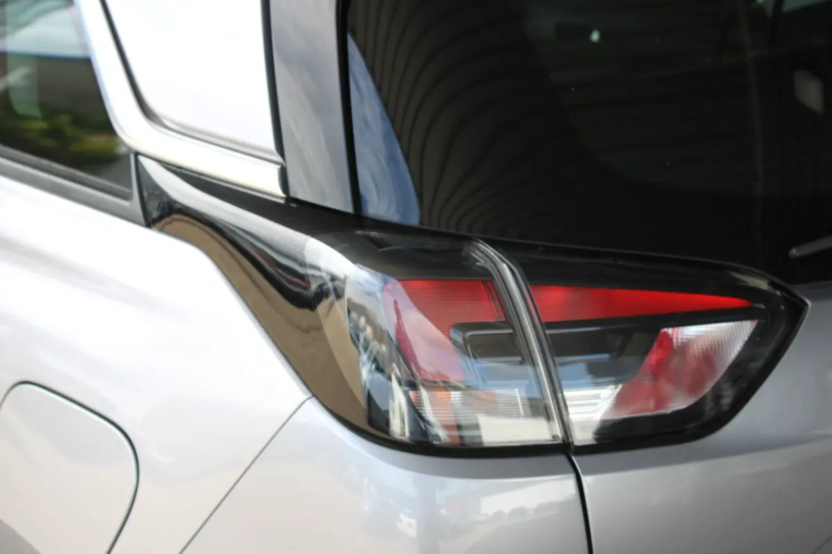 1.2 Turbo Elegance | Camera | Apple Carplay/ Android Auto | LED koplampen | Climate control |
