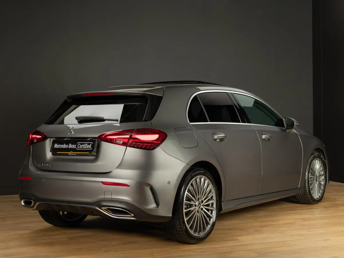 Hatchback 250 e Business Solution AMG Premium PLUS | Panorama dak