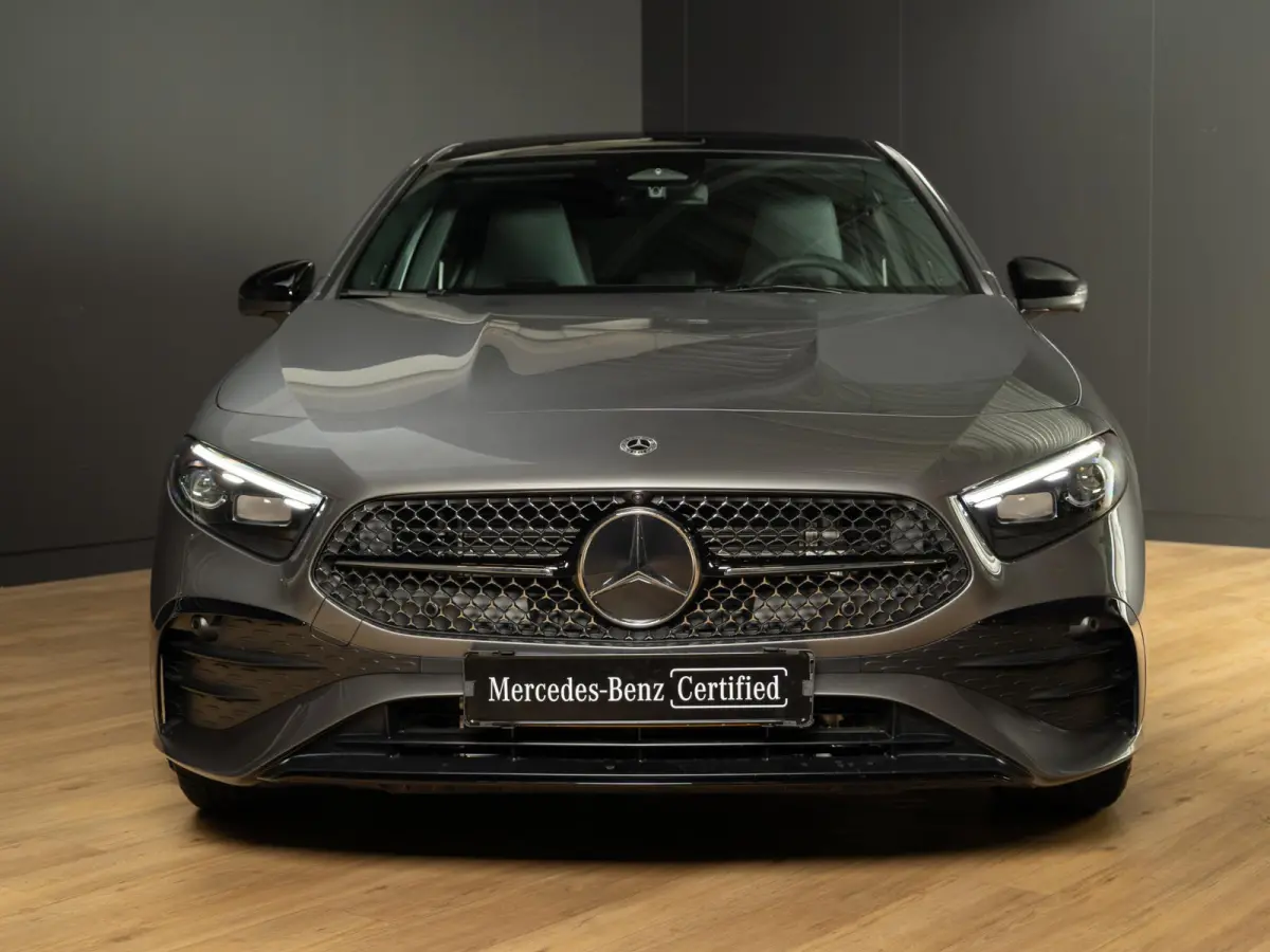 Hatchback 250 e Business Solution AMG | Premium PLUS | Panorama dak