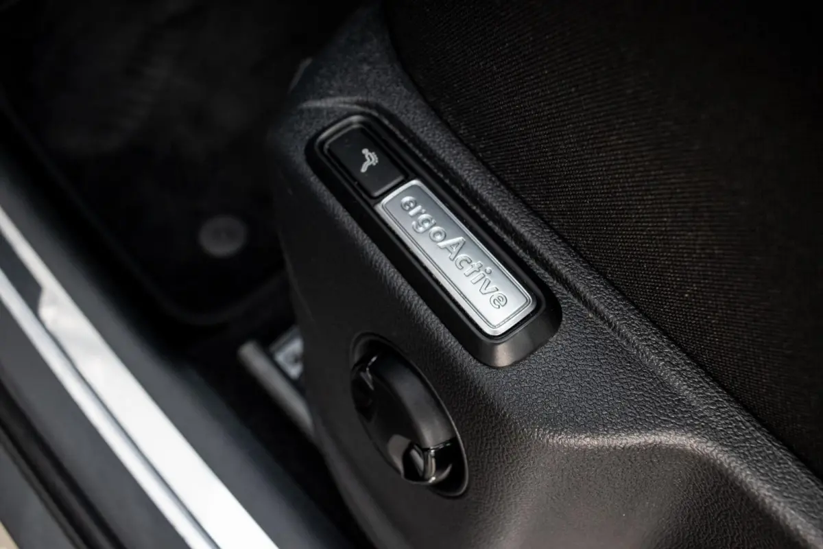 1.5 TSI ACT Highline R-Line|PANO|ADAPT. CRUISE|STOELVERWARMING|ELEK. KLEP