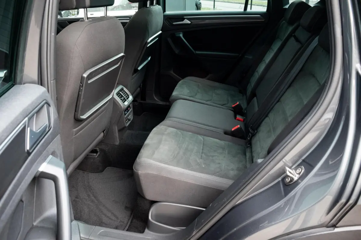 1.5 TSI ACT Highline R-Line|PANO|ADAPT. CRUISE|STOELVERWARMING|ELEK. KLEP