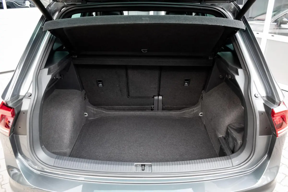1.5 TSI ACT Highline R-Line|PANO|ADAPT. CRUISE|STOELVERWARMING|ELEK. KLEP