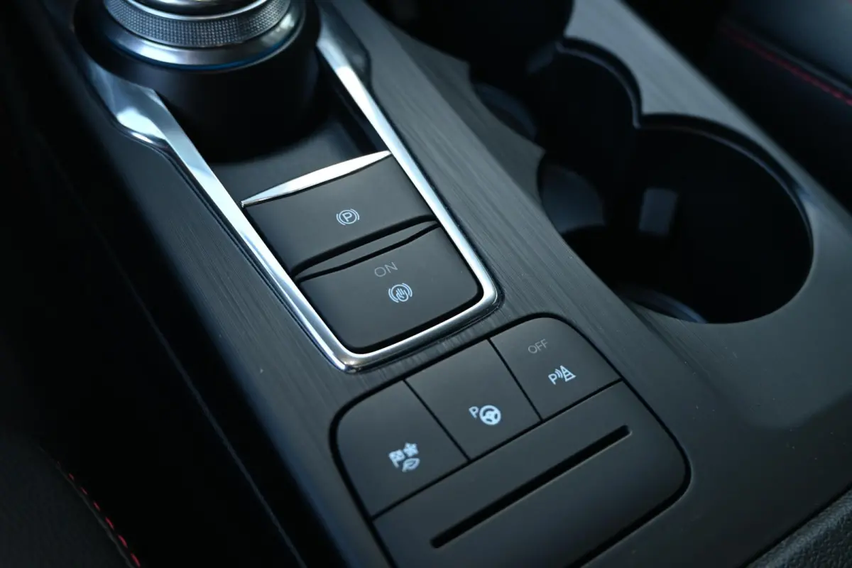2.5 FHEV ST-Line X|Panoramadak|Trekhaak|Carplay
