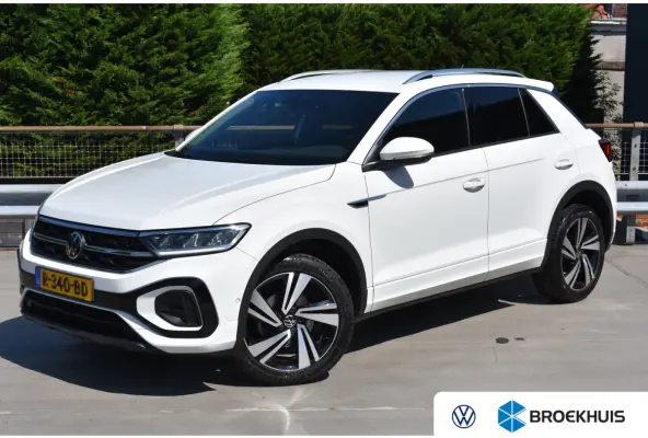 1.0 110PK TSI R-Line | ACC | Digital Cockpit Pro | Extra getint glas achter | App Connect | Dode-hoek detectie |