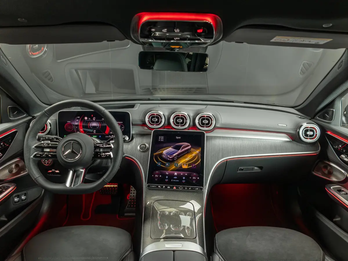 300e Business Solution AMG Premium PLUS | Panorama dak | Trekhaak
