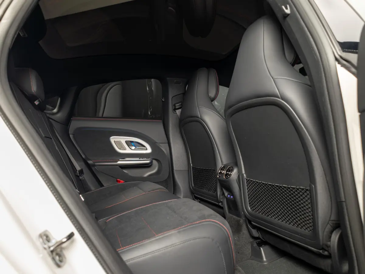 Limousine 200 Business Solution AMG Premium PLUS