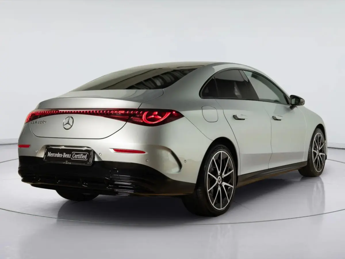 Limousine 250+ Launch Edition 85.5 kWh