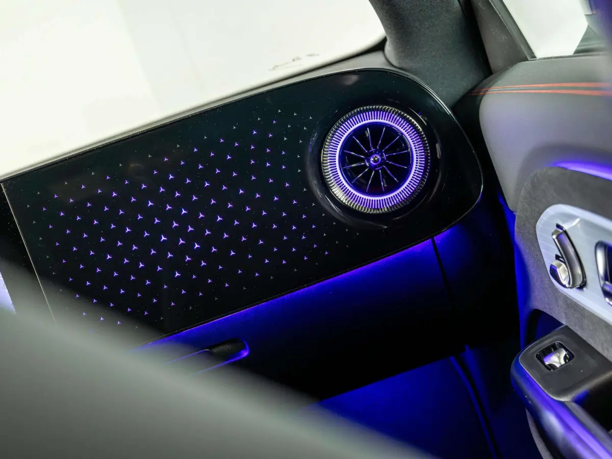 Limousine 250+ Launch Edition 85.5 kWh
