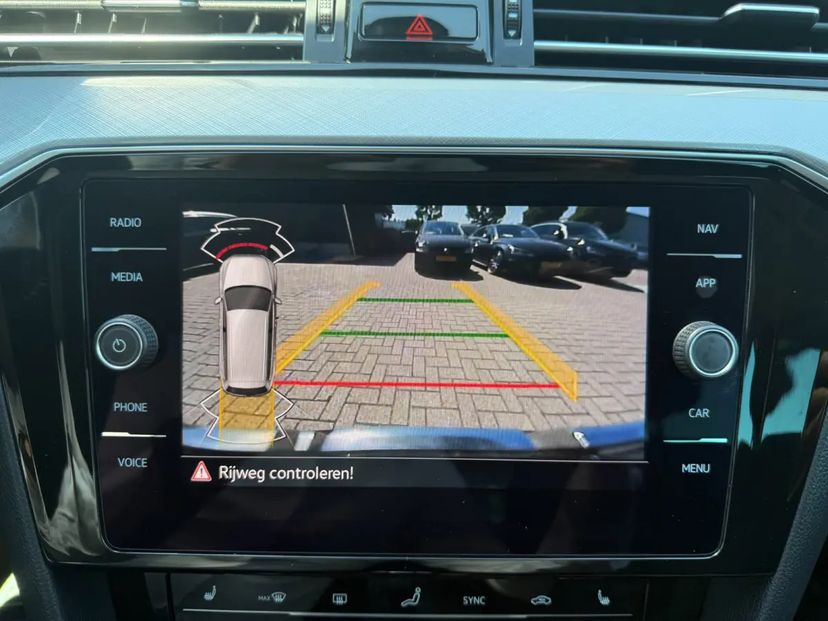 1.4 TSI PHEV GTE * Trekhaak * AUTOMAAT * Parkeercamera * Head-up Display *