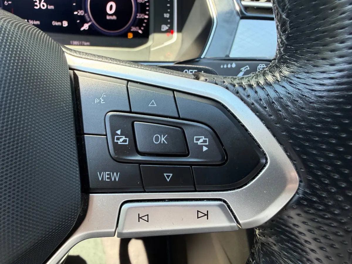 1.4 TSI PHEV GTE * Trekhaak * AUTOMAAT * Parkeercamera * Head-up Display *
