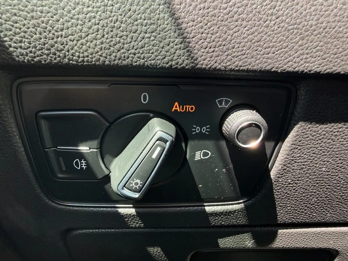 1.4 TSI PHEV GTE * Trekhaak * AUTOMAAT * Parkeercamera * Head-up Display *