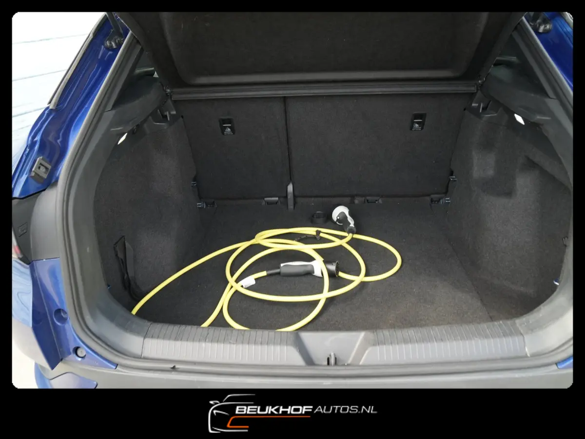 Life 77 kWh Cruise Parkeersensor Soh 92%