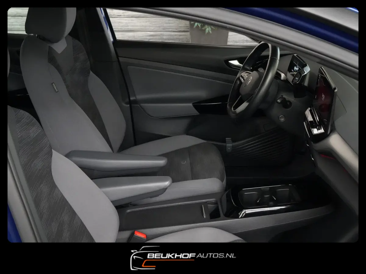 Life 77 kWh Cruise Parkeersensor Soh 92%