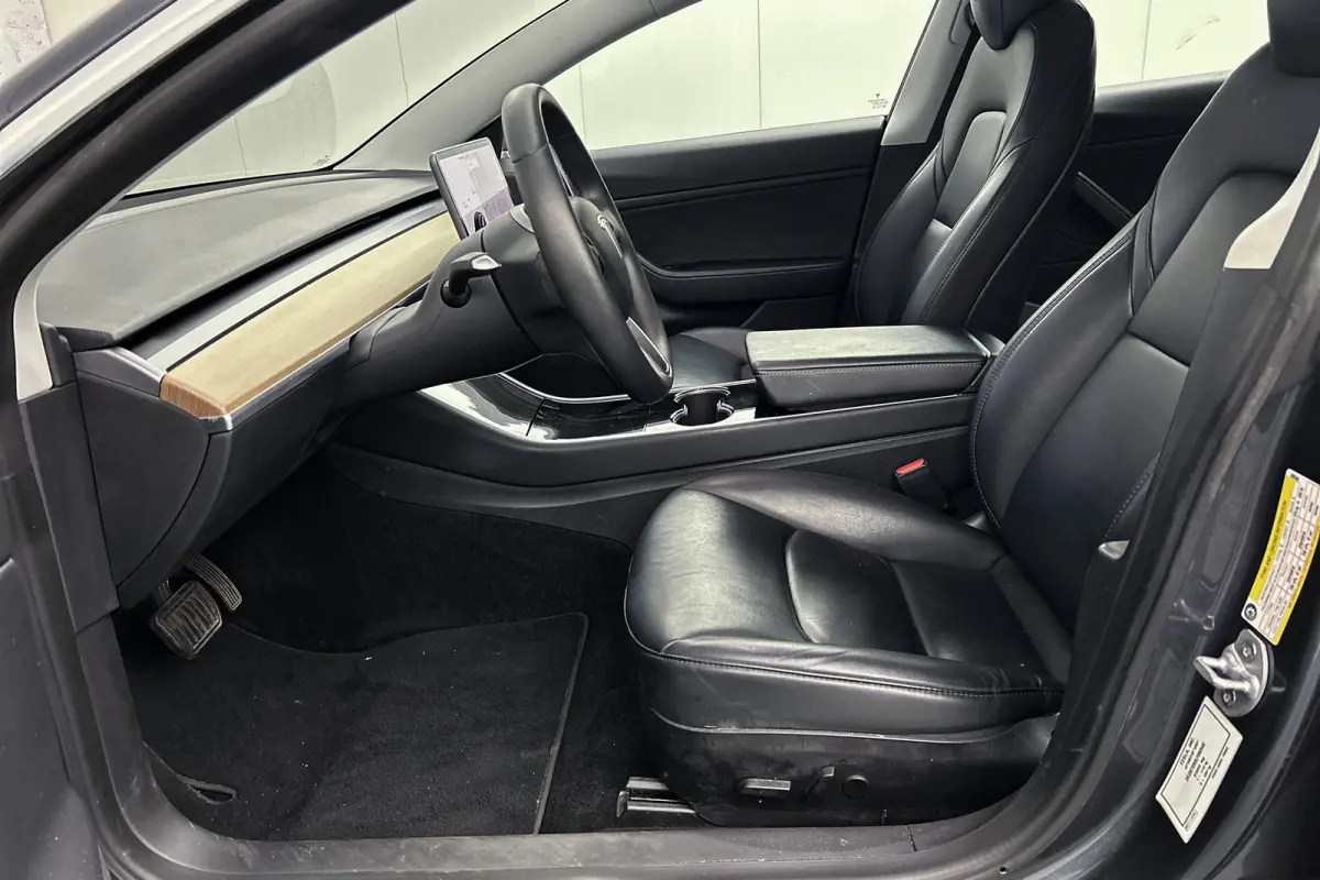 Long Range AWD 75 kWh | Panoramadak | Lederen bekleding