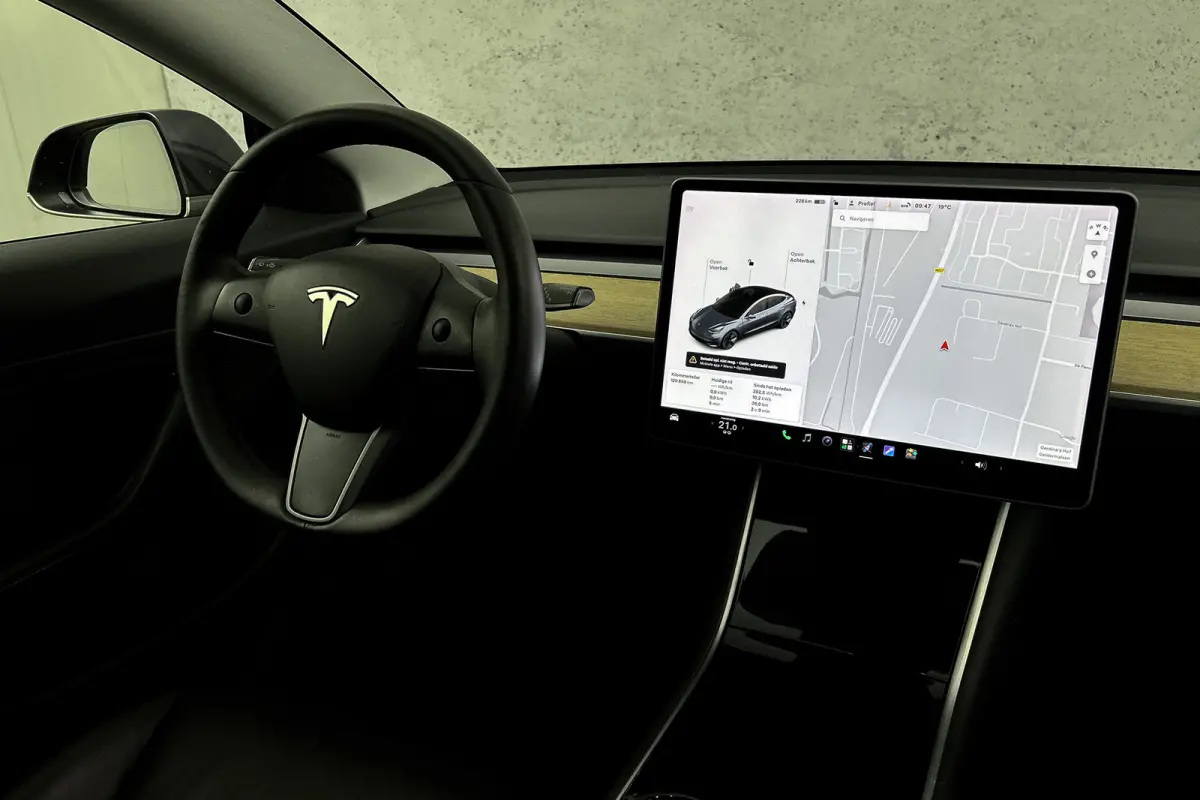 Long Range AWD 75 kWh | Panoramadak | Lederen bekleding