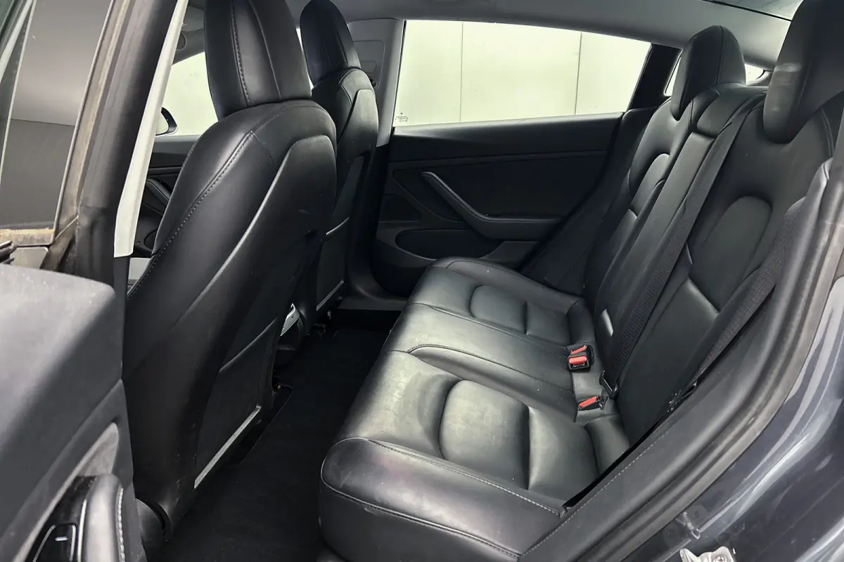 Long Range AWD 75 kWh | Panoramadak | Lederen bekleding