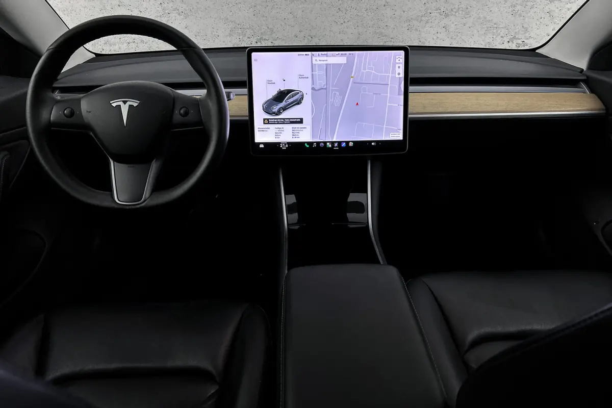 Long Range AWD 75 kWh | Panoramadak | Lederen bekleding