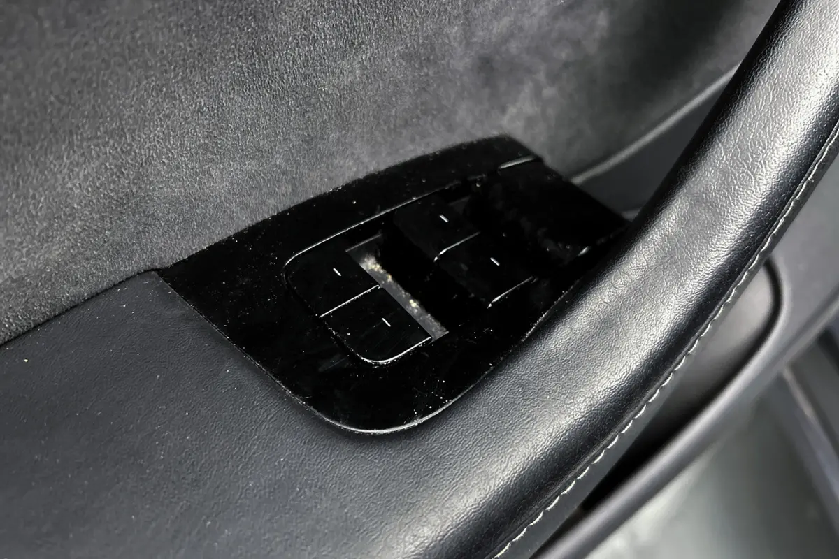 Long Range AWD 75 kWh | Panoramadak | Lederen bekleding