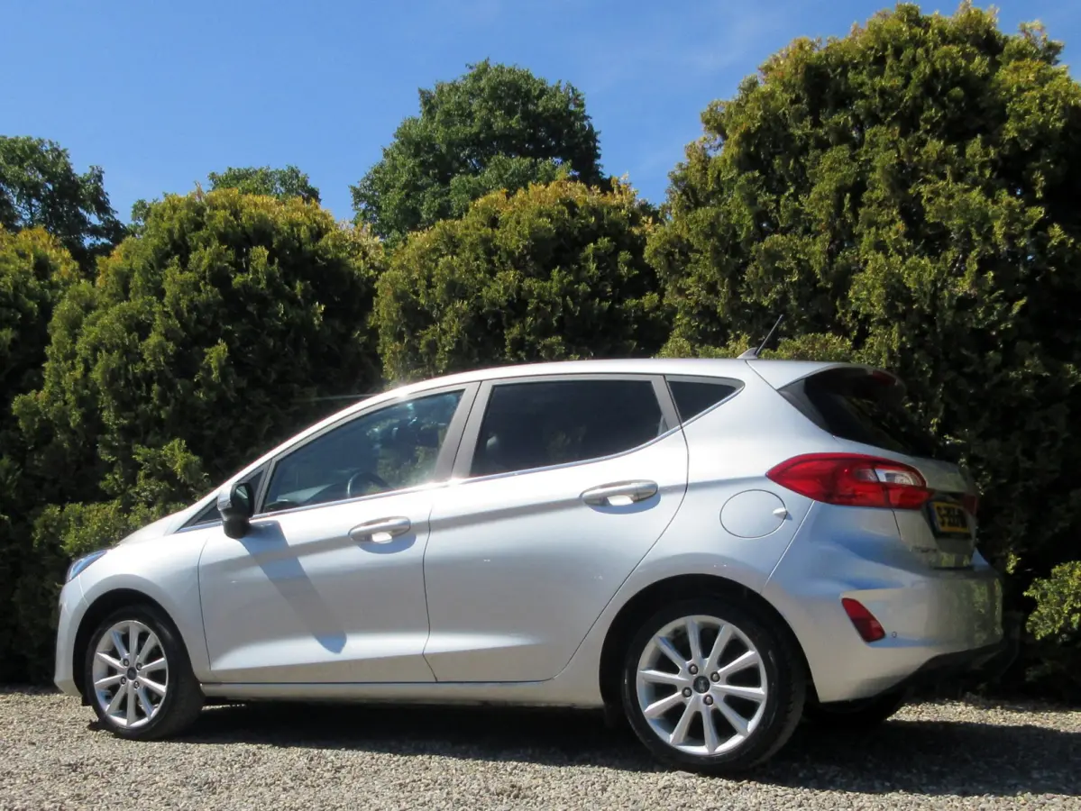 1.0 EcoBoost Automaat *Navi * Camera * Trekhaak *