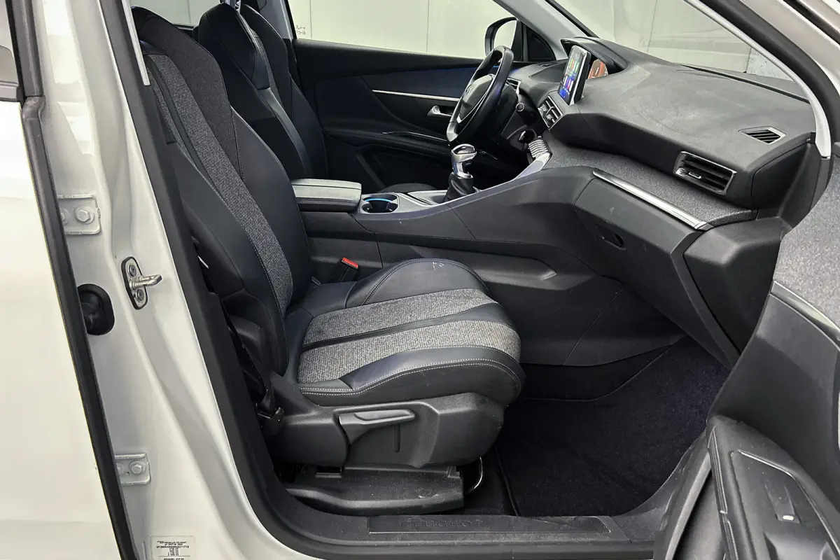 1.2 PureTech Allure | Half leder | Apple Carplay | Cruise control