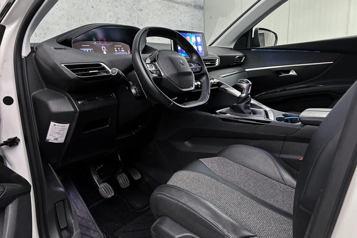 1.2 PureTech Allure | Half leder | Apple Carplay | Cruise control