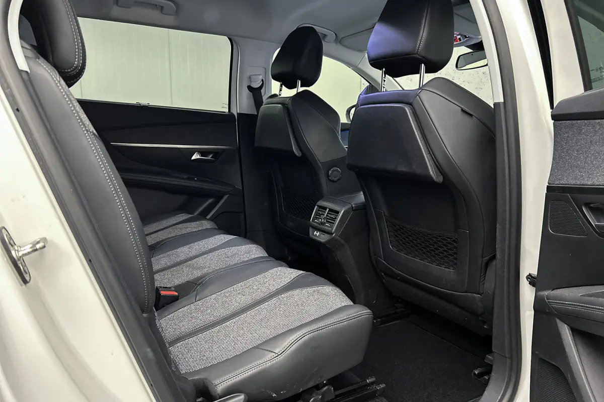 1.2 PureTech Allure | Half leder | Apple Carplay | Cruise control