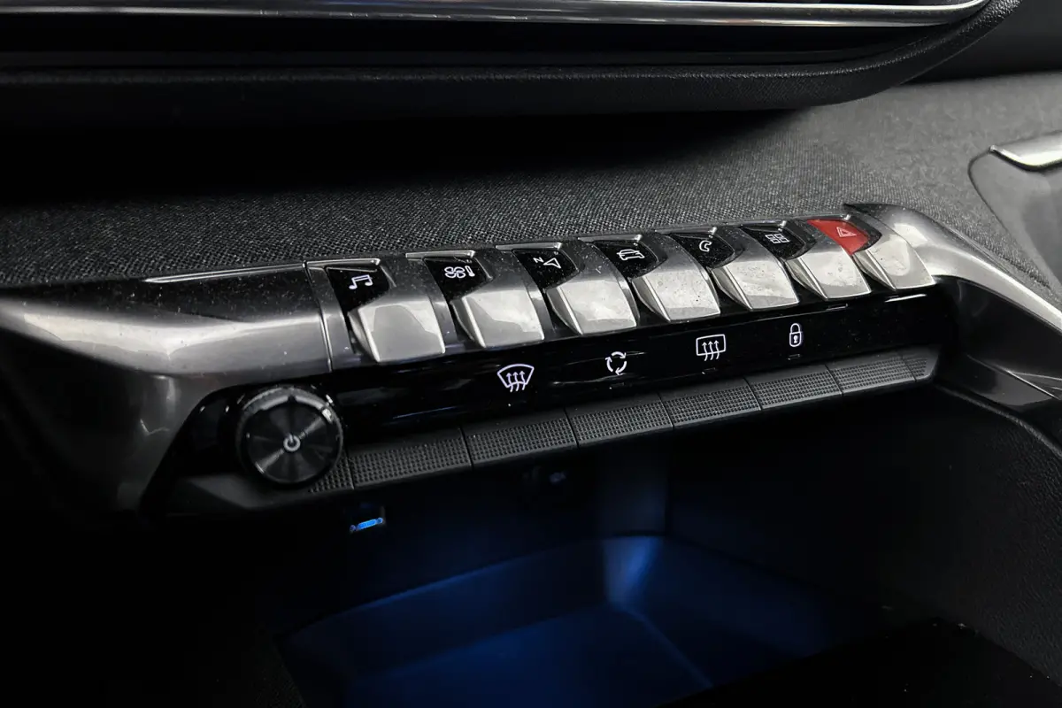 1.2 PureTech Allure | Half leder | Apple Carplay | Cruise control