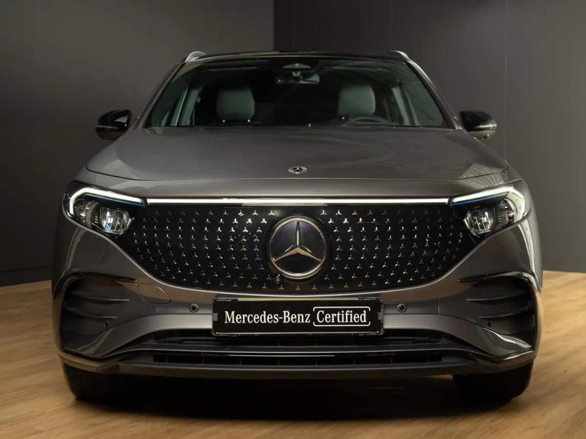 250+ Business Solution AMG 71 kWh | Panorama dak | Trekhaak